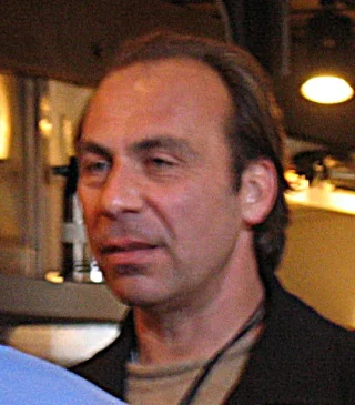 Taylor Negron height profile photo