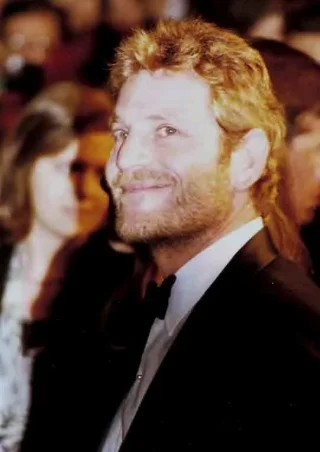 Tchéky Karyo height profile photo