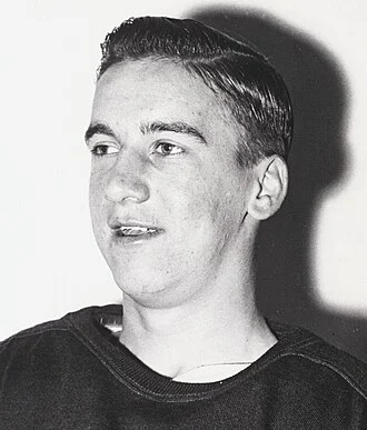 Ted Lindsay height profile photo