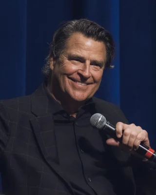 Ted McGinley height profile photo
