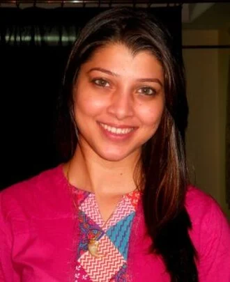 Tejaswini Pandit height profile photo