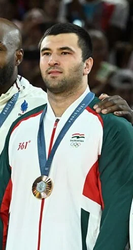 Temur Rakhimov height profile photo