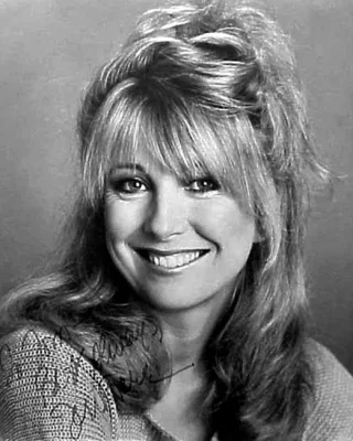Teri Garr height profile photo