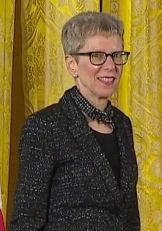 Terry Gross height profile photo