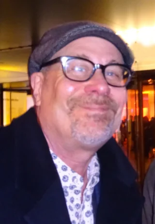 Terry Kinney height profile photo