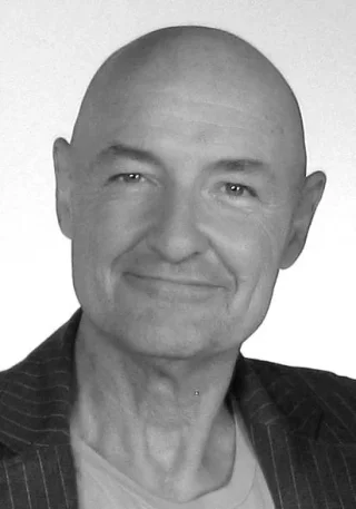 Terry O'Quinn height profile photo