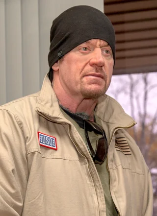 The Undertaker height profile photo
