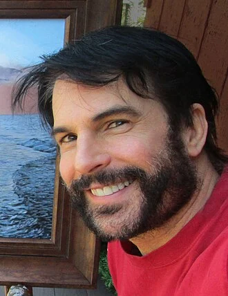 Thom Bierdz height profile photo
