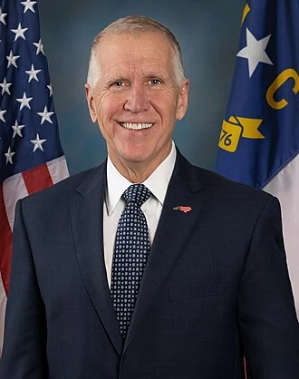 Thom Tillis height profile photo