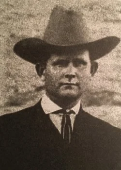 Thomas Bruce White Sr. height profile photo