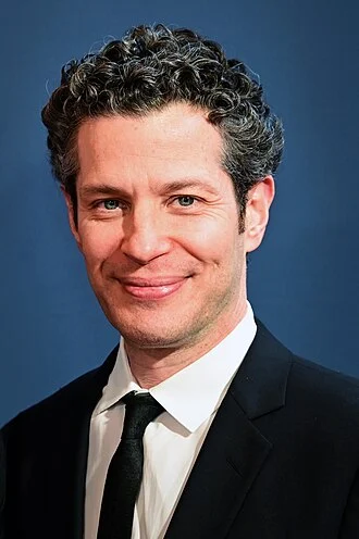 Thomas Kail height profile photo