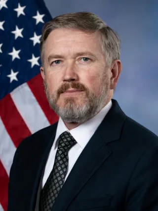 Thomas Massie height profile photo