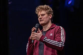 Thomas Spitzer (author) height profile photo