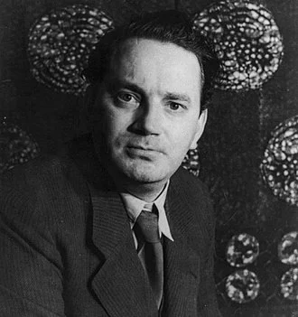 Thomas Wolfe height profile photo