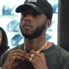 6lack height profile photo