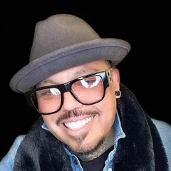 A.B. Quintanilla height profile photo
