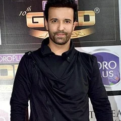 Aamir Ali height profile photo