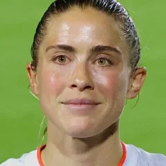 Abby Dahlkemper height profile photo