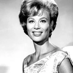 Abby Dalton height profile photo