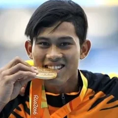 Abdul Latif Romly height profile photo