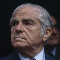 Abraham Beame height profile photo