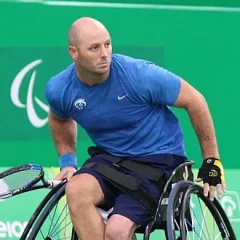 Adam Berdichevsky height profile photo