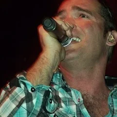 Adam Brand (singer) height profile photo