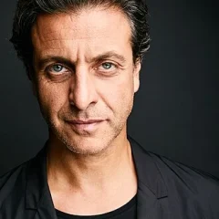 Adam Levy (actor) height profile photo