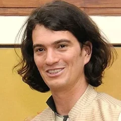 Adam Neumann height profile photo
