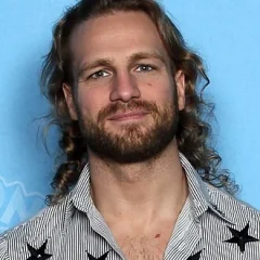 Adam Page height profile photo