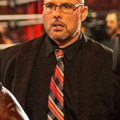 Adam Pearce height profile photo