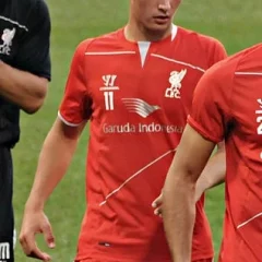 Adam Phillips (footballer) height profile photo