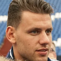 Ádám Szalai height profile photo