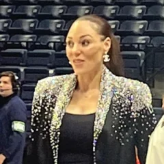 Adia Barnes height profile photo