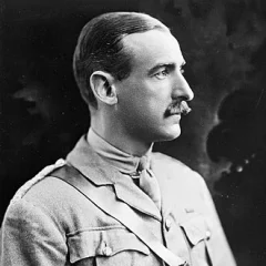 Adrian Carton de Wiart height profile photo