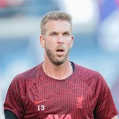Adrián (footballer) height profile photo