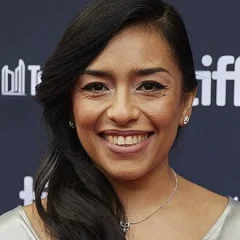 Adriana Paz height profile photo