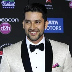 Aftab Shivdasani height profile photo