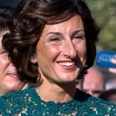 Agnese Landini height profile photo