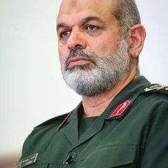 Ahmad Vahidi height profile photo