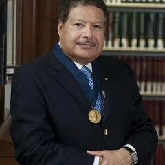 Ahmed Zewail height profile photo