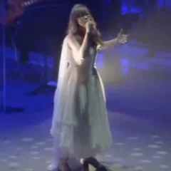 Aimer height profile photo