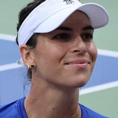 Ajla Tomljanović height profile photo