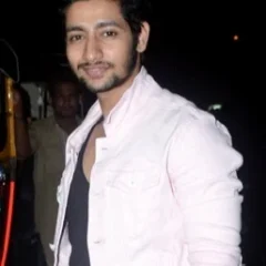 Akash Thosar height profile photo
