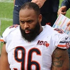 Akiem Hicks height profile photo