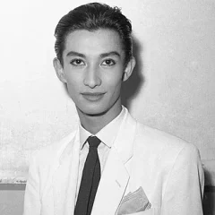 Akihiro Miwa height profile photo