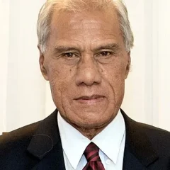 ʻAkilisi Pōhiva height profile photo