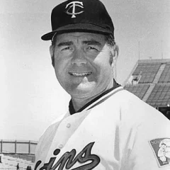 Al Worthington height profile photo