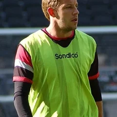 Alan Smith (footballer, born 1980) height profile photo