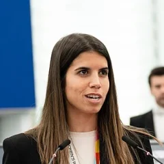 Alba Redondo height profile photo